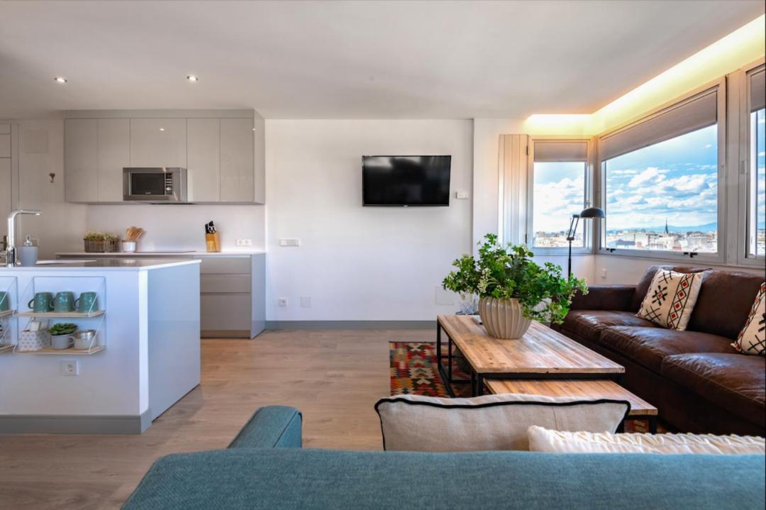 2 Bedrooms 1 Bathroom Furnished - Justicia - Incredible Views - Mintystay 马德里 外观 照片